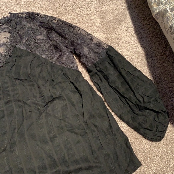 NWOT Shein Blouse - Picture 4 of 7